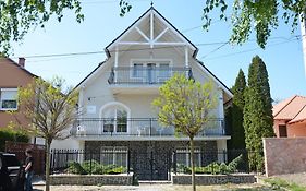 Villa Ladver